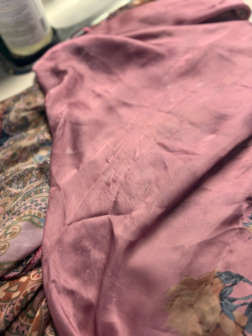 Esperanza Floral Paisley Silk Pink Scarf - Picture 11 of 14